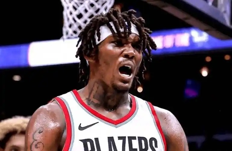 罗威在凯尔, McZoC