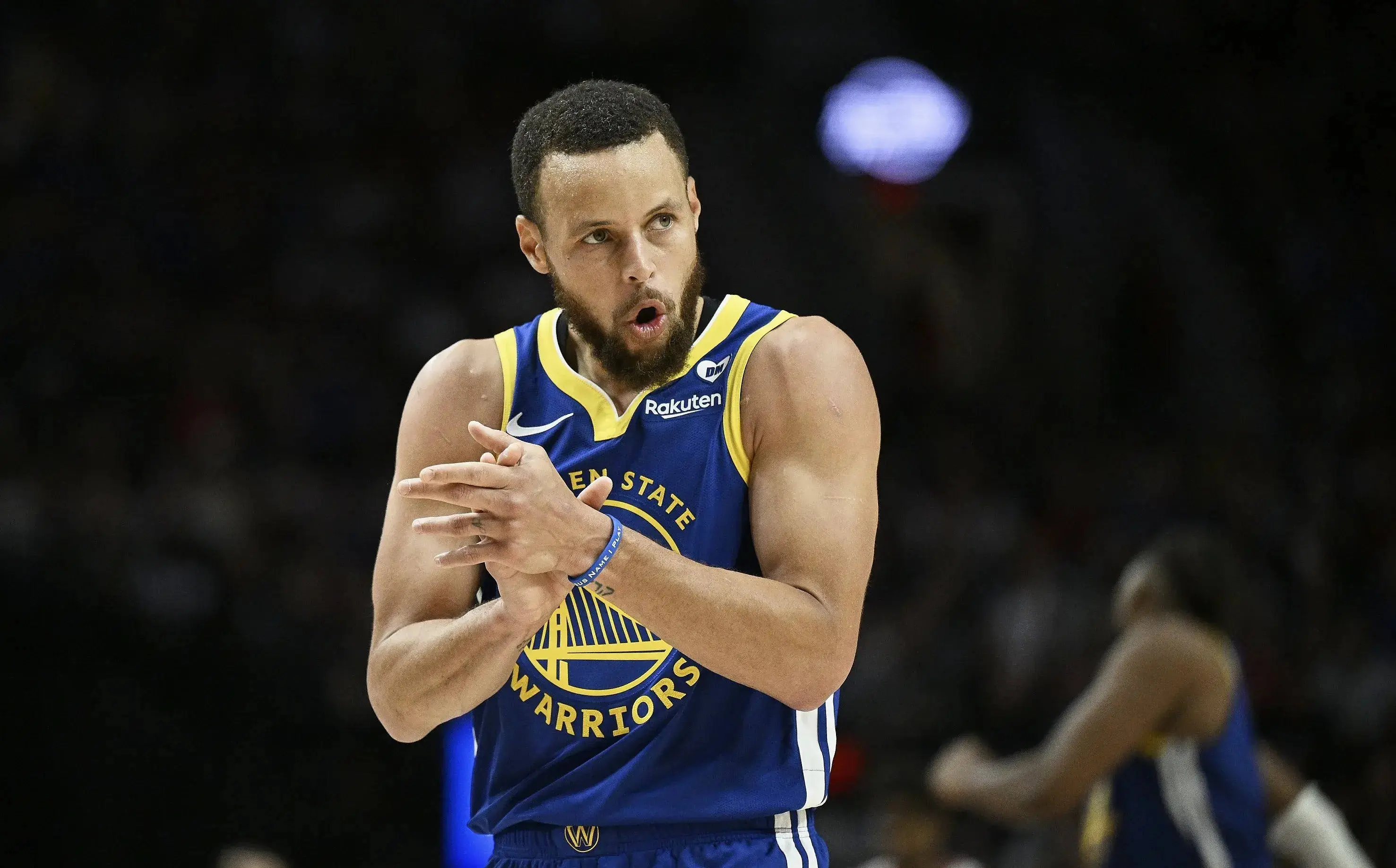 没有明确的, 两将官宣被, 尔德没有稳